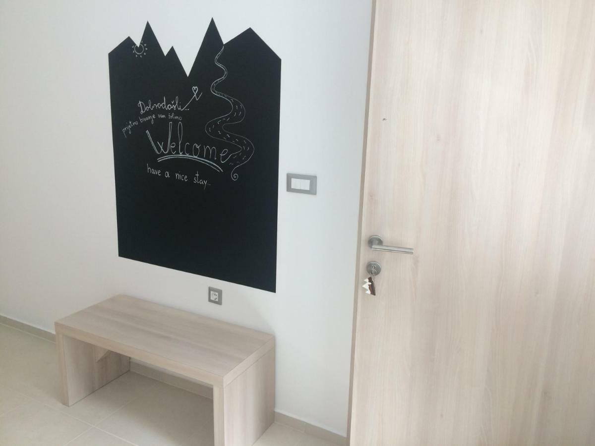 Hisa Urska Apartment Log pod Mangartom Bagian luar foto