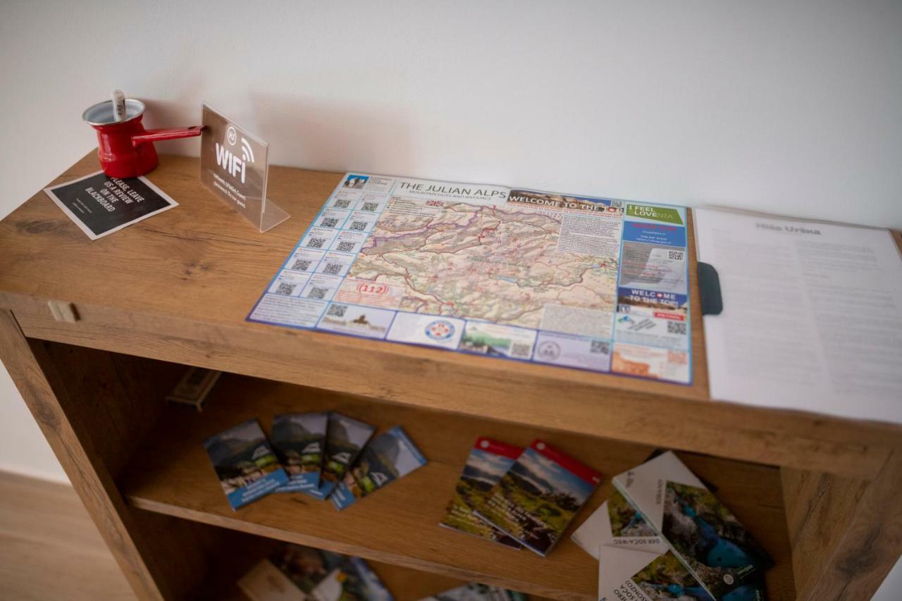 Hisa Urska Apartment Log pod Mangartom Bagian luar foto