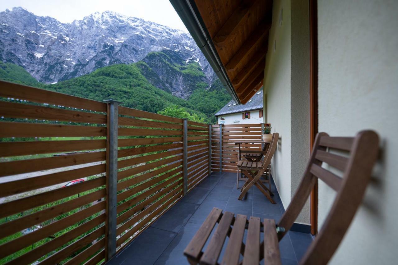 Hisa Urska Apartment Log pod Mangartom Bagian luar foto